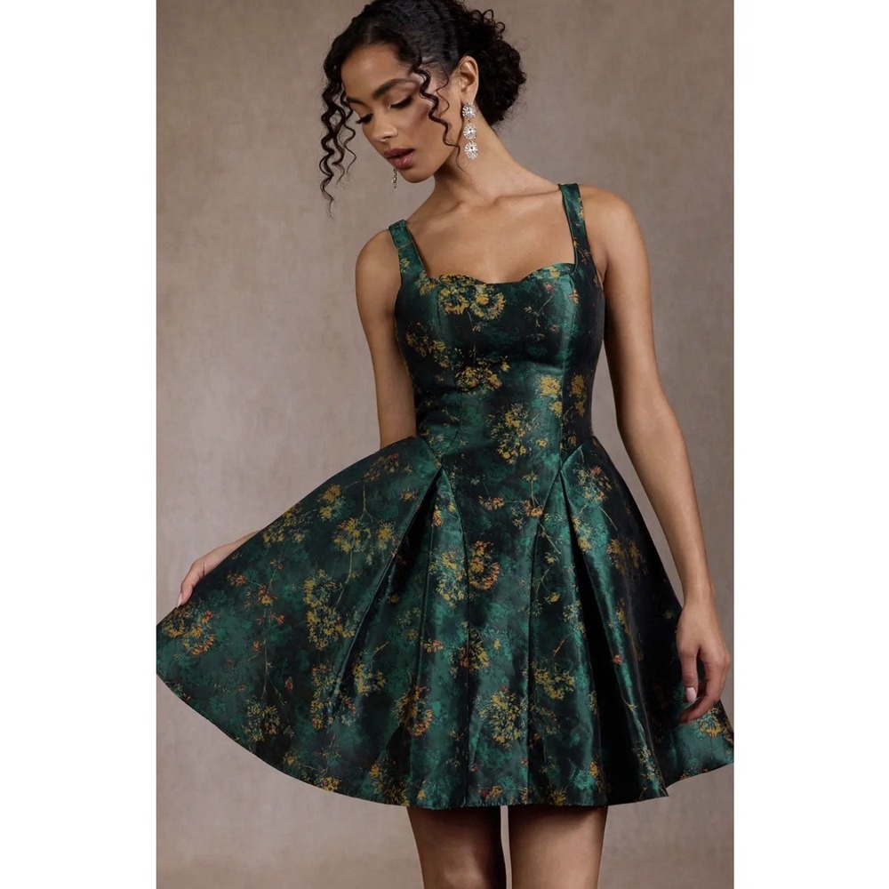 Azazie Atelier Briena Mini Dress featuring a brocade fabric Deep Green Size 4